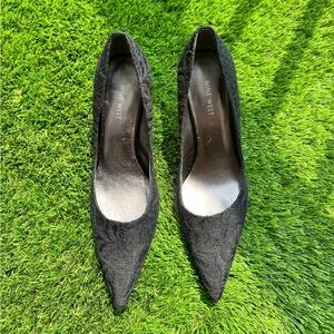 NWOT Nine West Black Lace Pointy Toe Heels